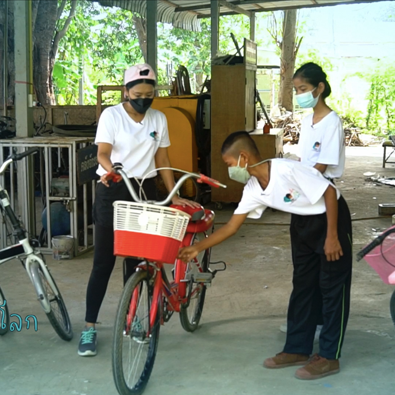 DekPunLok_650706_4