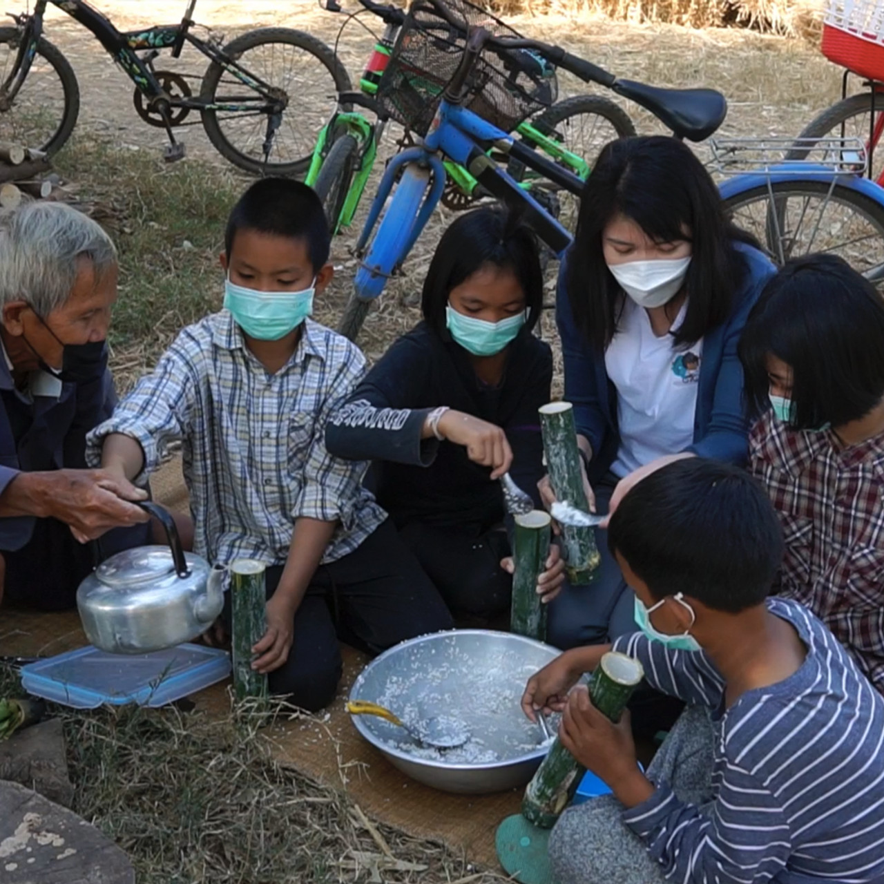 DekPunLok_650713_2