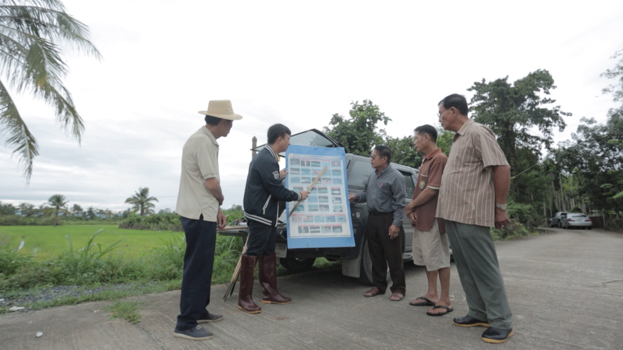 HAVE A NEWSDAY_650812 (5)