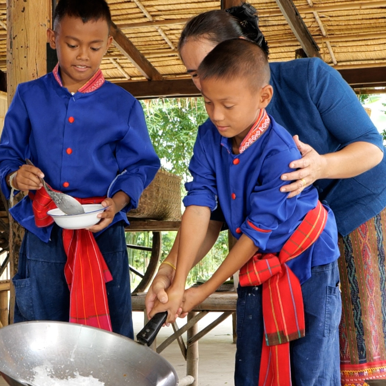 MhoKhaoMhoGang651204-5