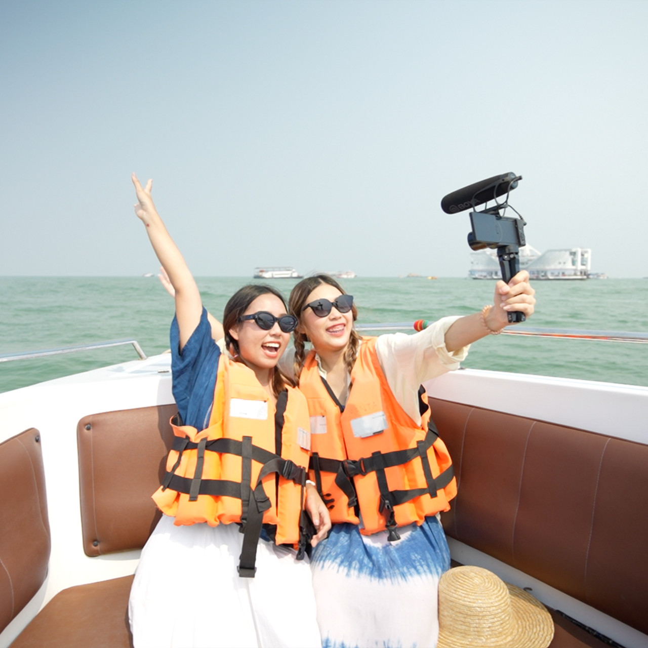 1000000VIEWS_660801_4