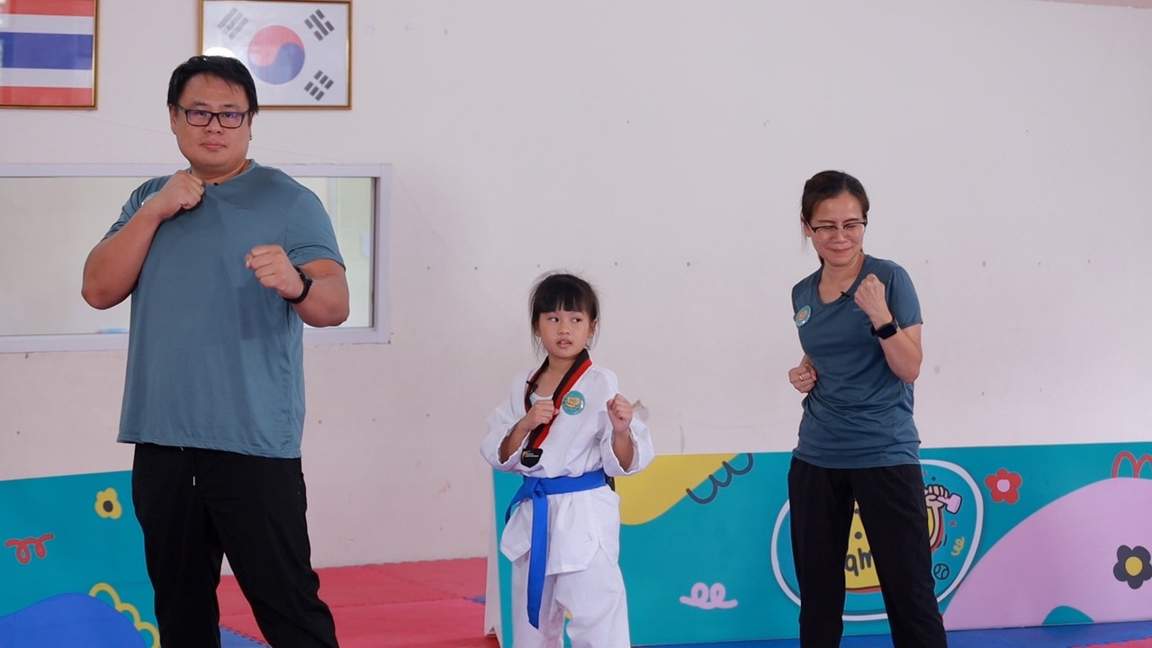 KorKhaYabFamily_11-11-2023 (1)