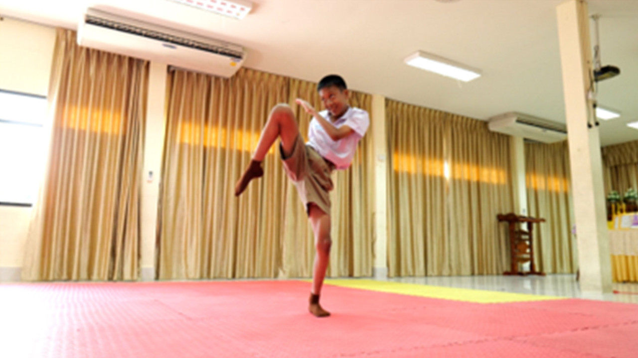MySchool_670630_01
