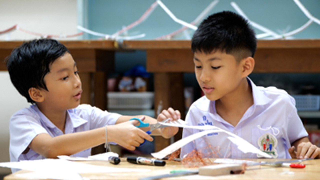MySchool_670721_02