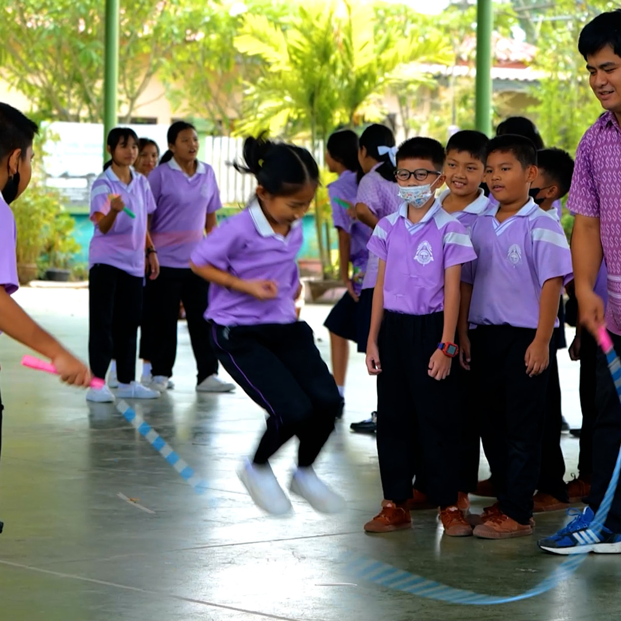MySchool_670602_02