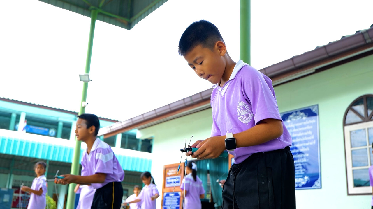 MySchool_670602_03