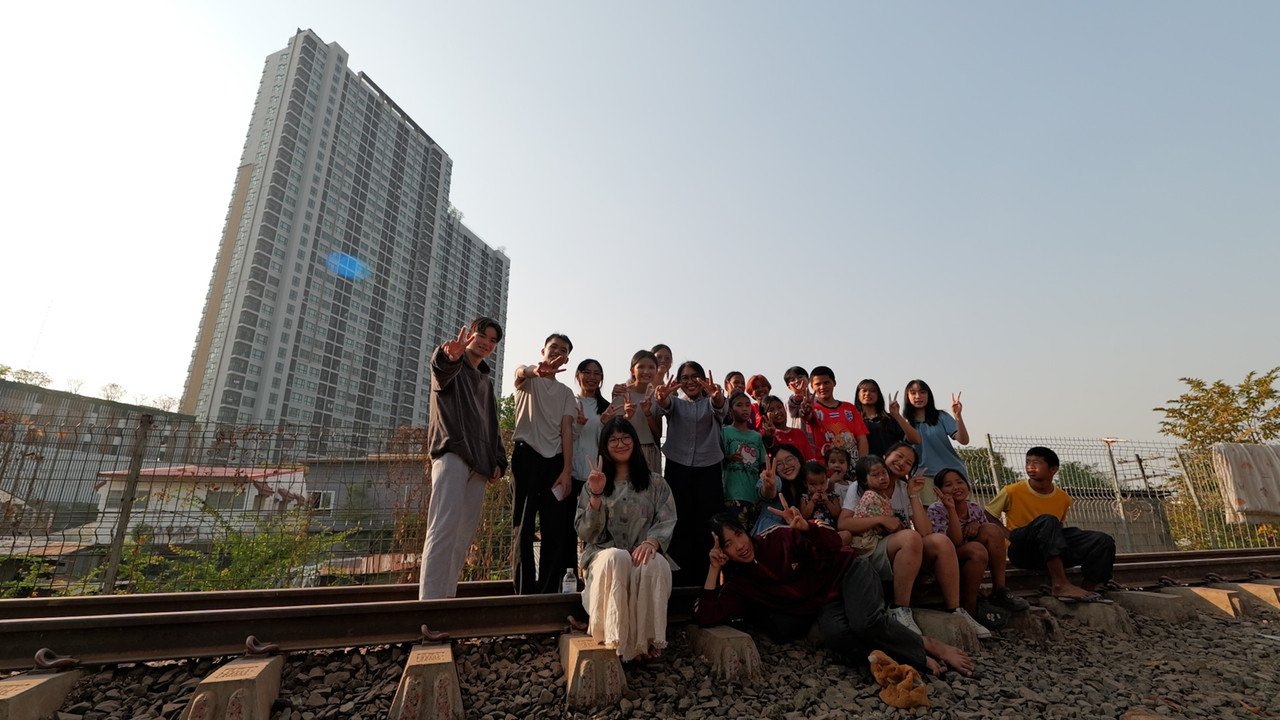 FirstClass68_06_29_2