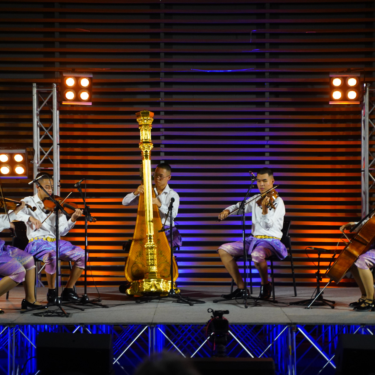 YoungThaiMusiciansCompetition_050468