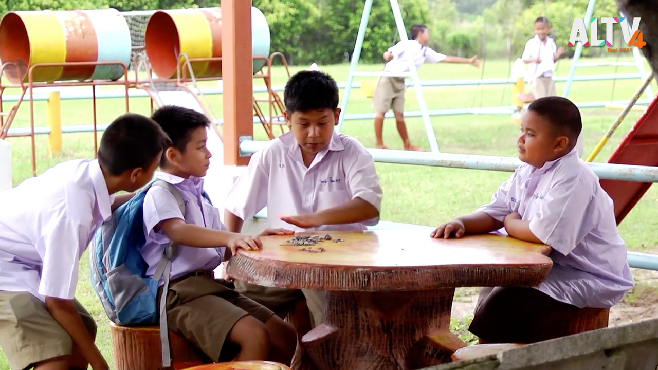 ละคร หน้าต่างสีรุ้ง ep8 (04)
