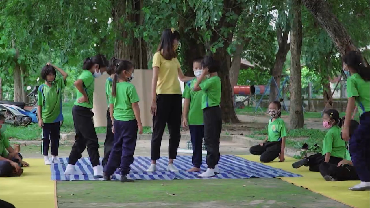 ครูพุ่มพวง ตอน โรงเรียนบ้านนาขนวน ตอนที่ 54