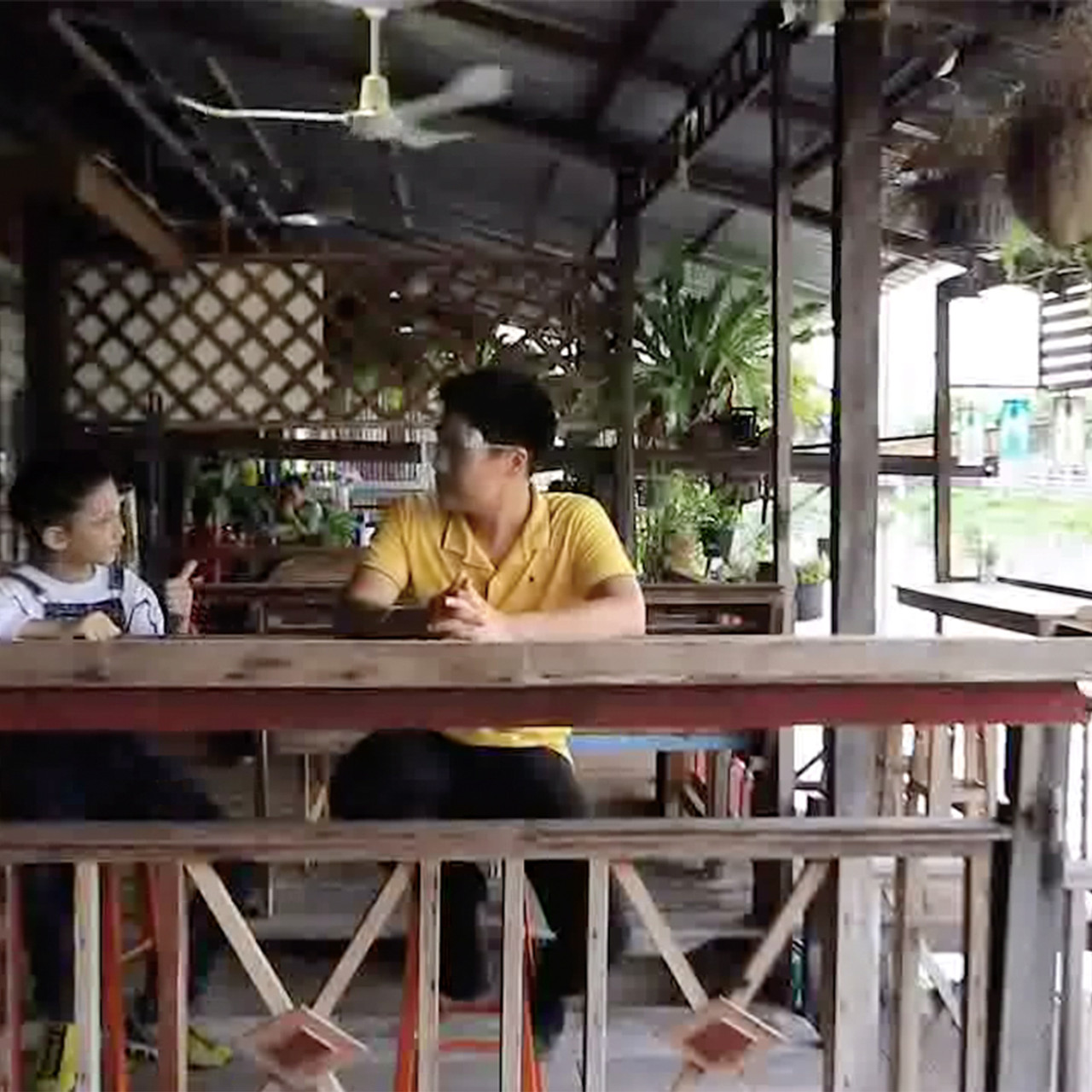 โลกกลม ๆ กับครูสังคมของหนู Ep.10 (04)