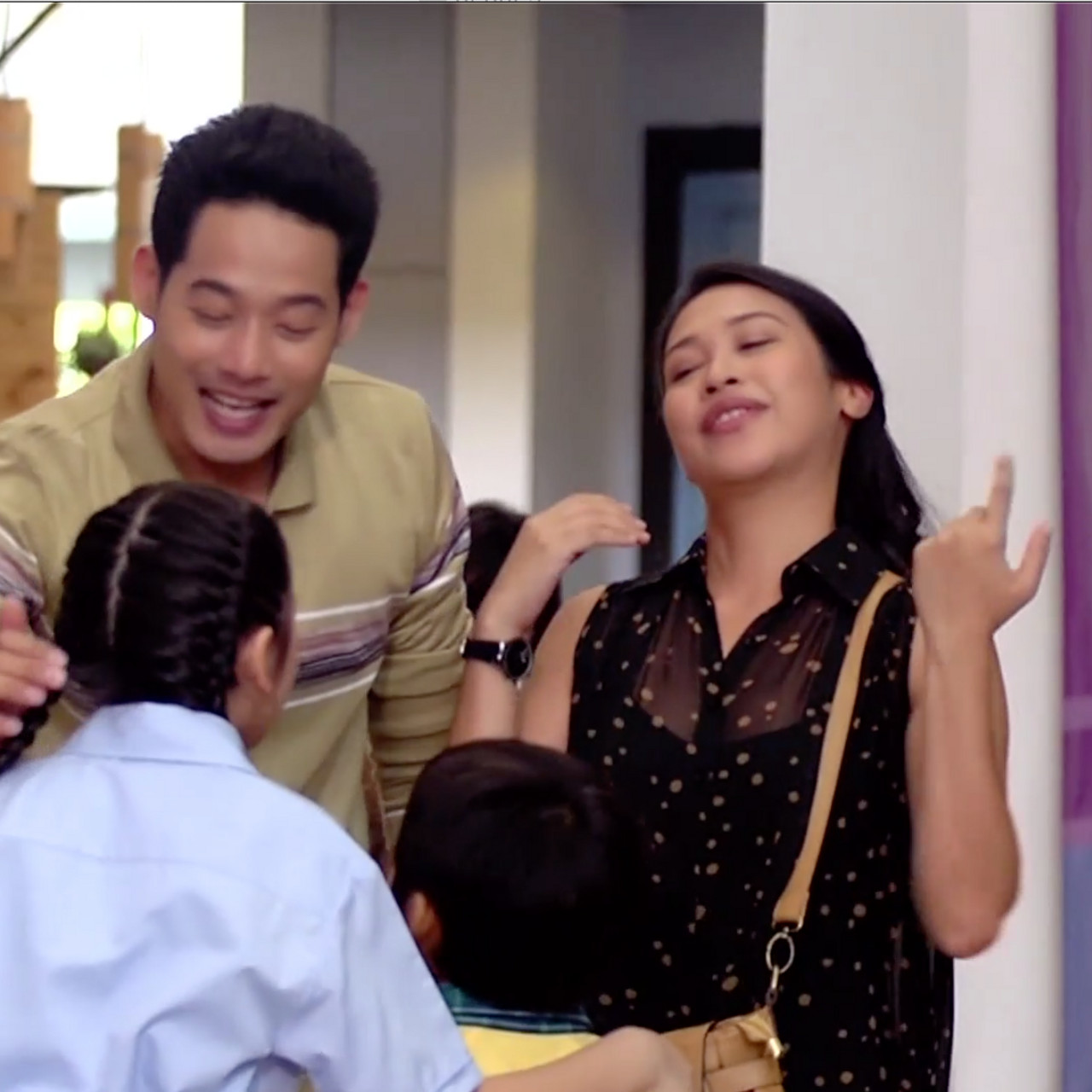 หน้าต่างสีรุ้ง Ep.01 (01)