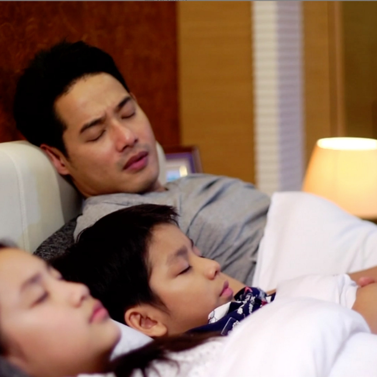 หน้าต่างสีรุ้ง Ep.01 (04)