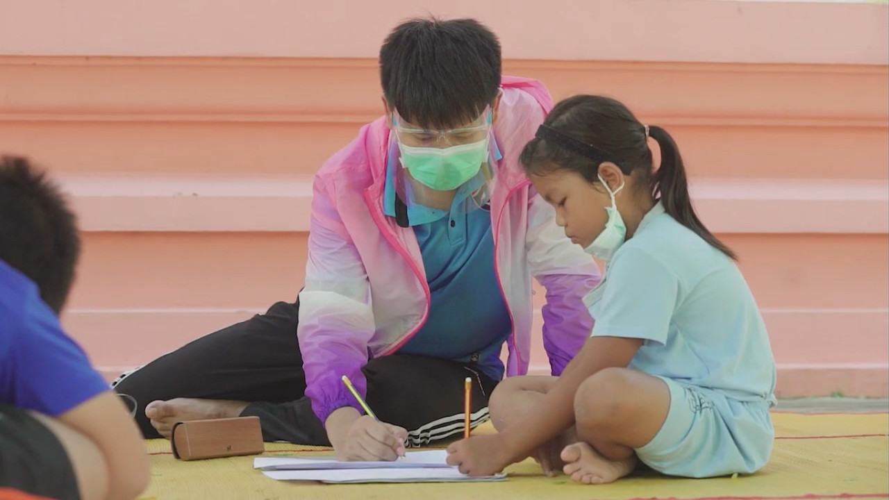 ครูพุ่มพวง ตอน ชุมชนบ้านศิลา 6