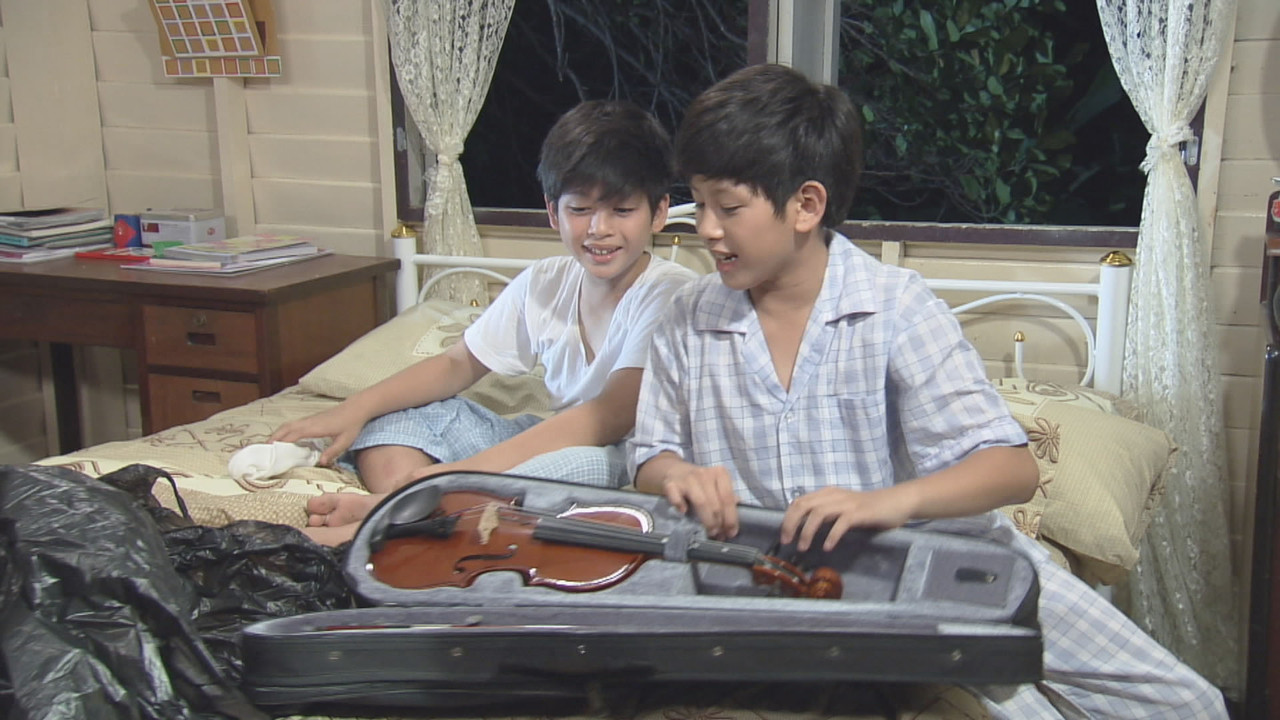 ลคร เด็กชายในเงา ep6 (04)