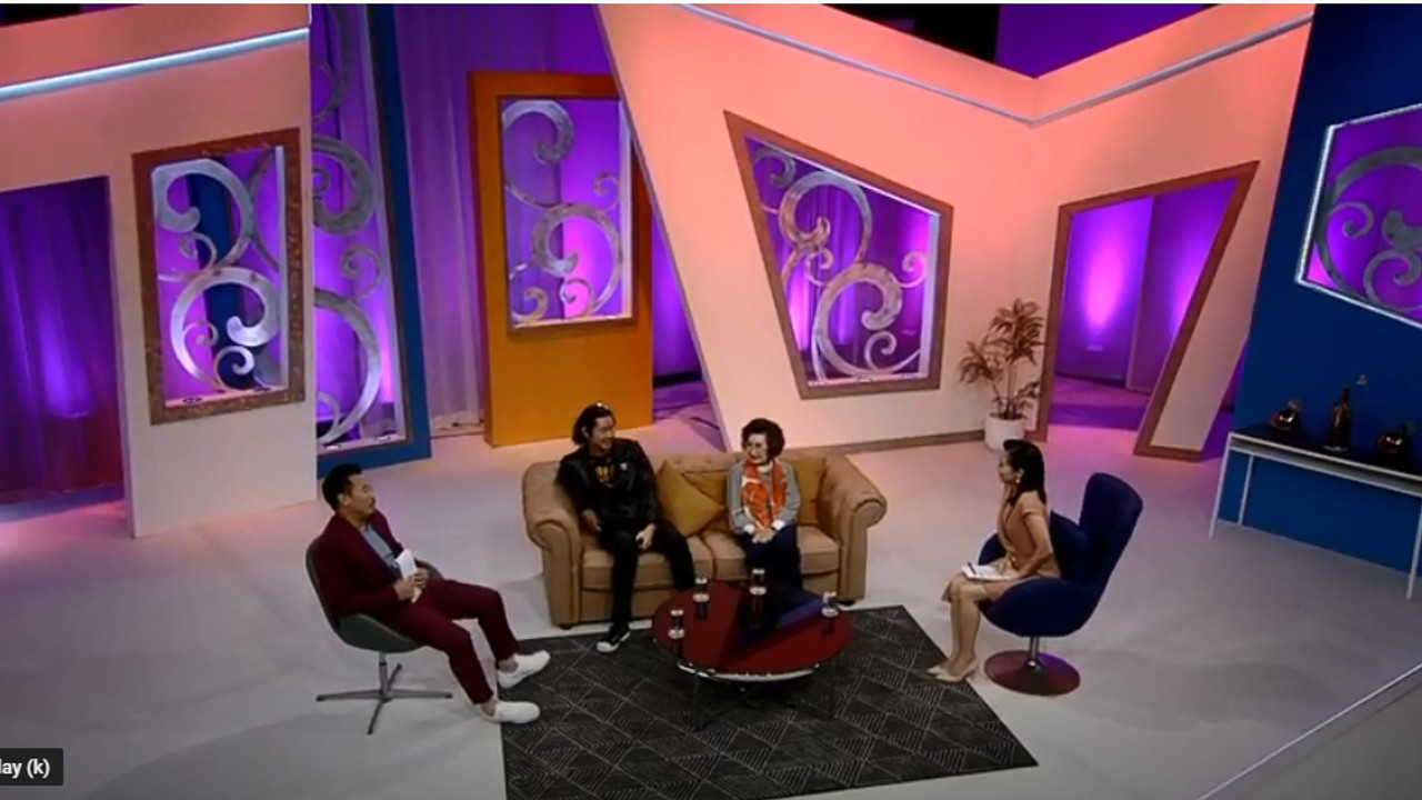 Capture 9_เมื่อดวงตาเห็นรัก