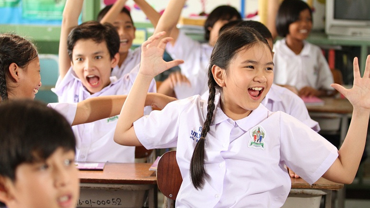 ละคร เด็กชายในเงา ep2 (01)