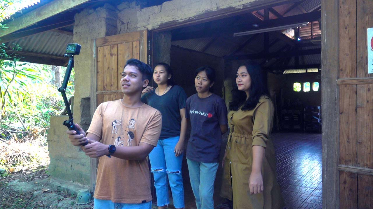 BaanPeuan640110-03