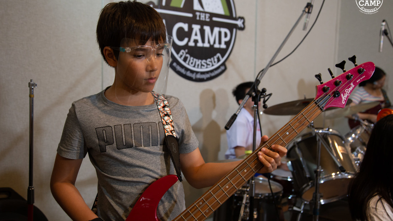 TheCamp640327-04