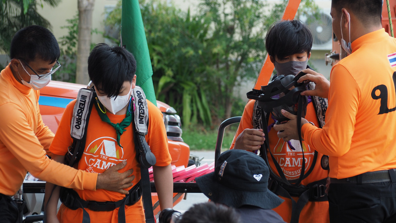 TheCamp640501-04