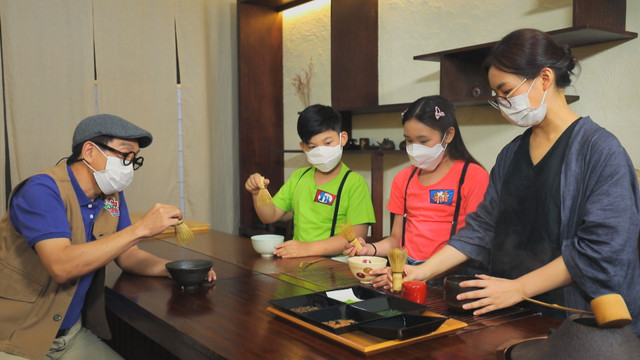 ท้าให้อ่าน The Reading Hero