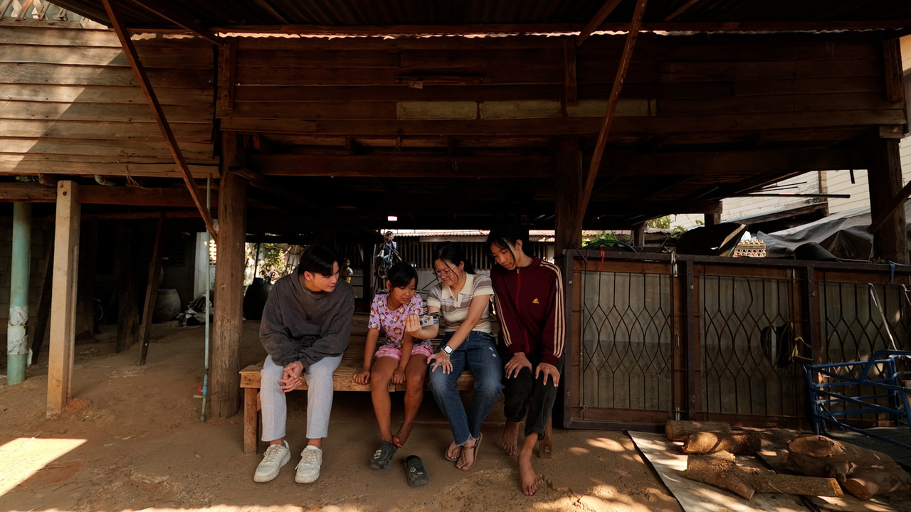โรงเรียนริมราง