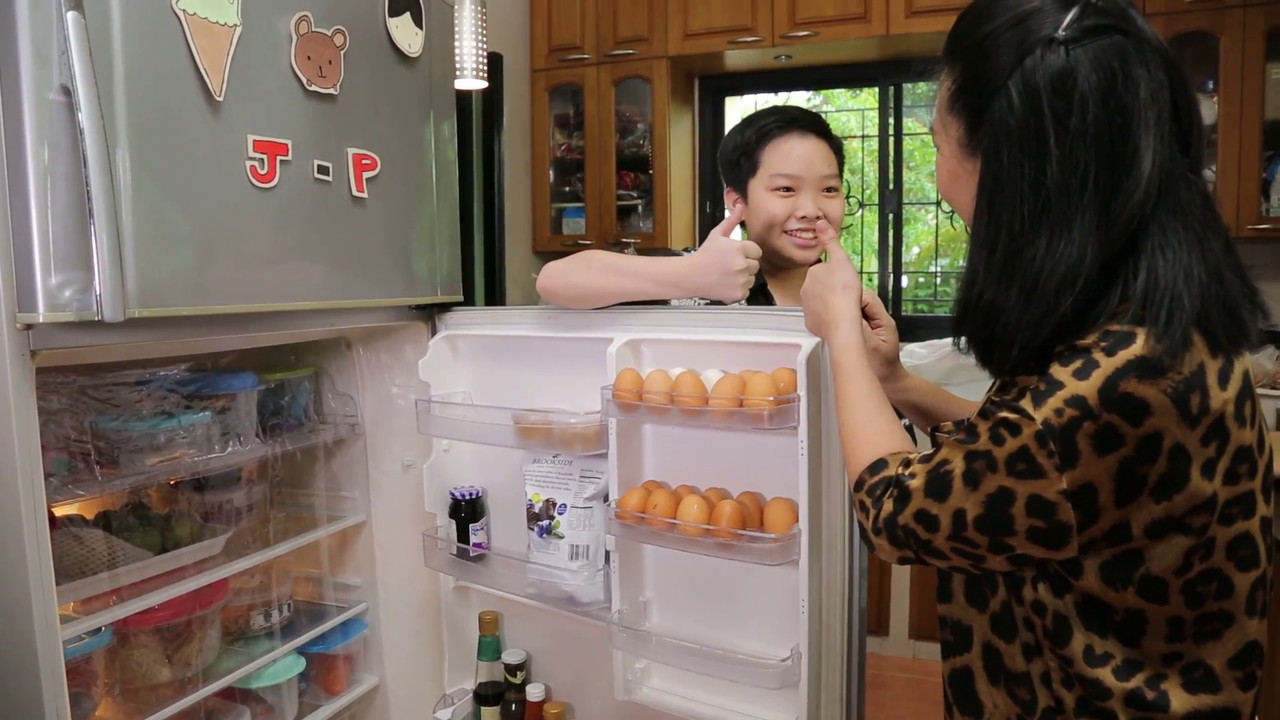 มนุษย์ไฟฟ้าจอมประหยัดไฟ