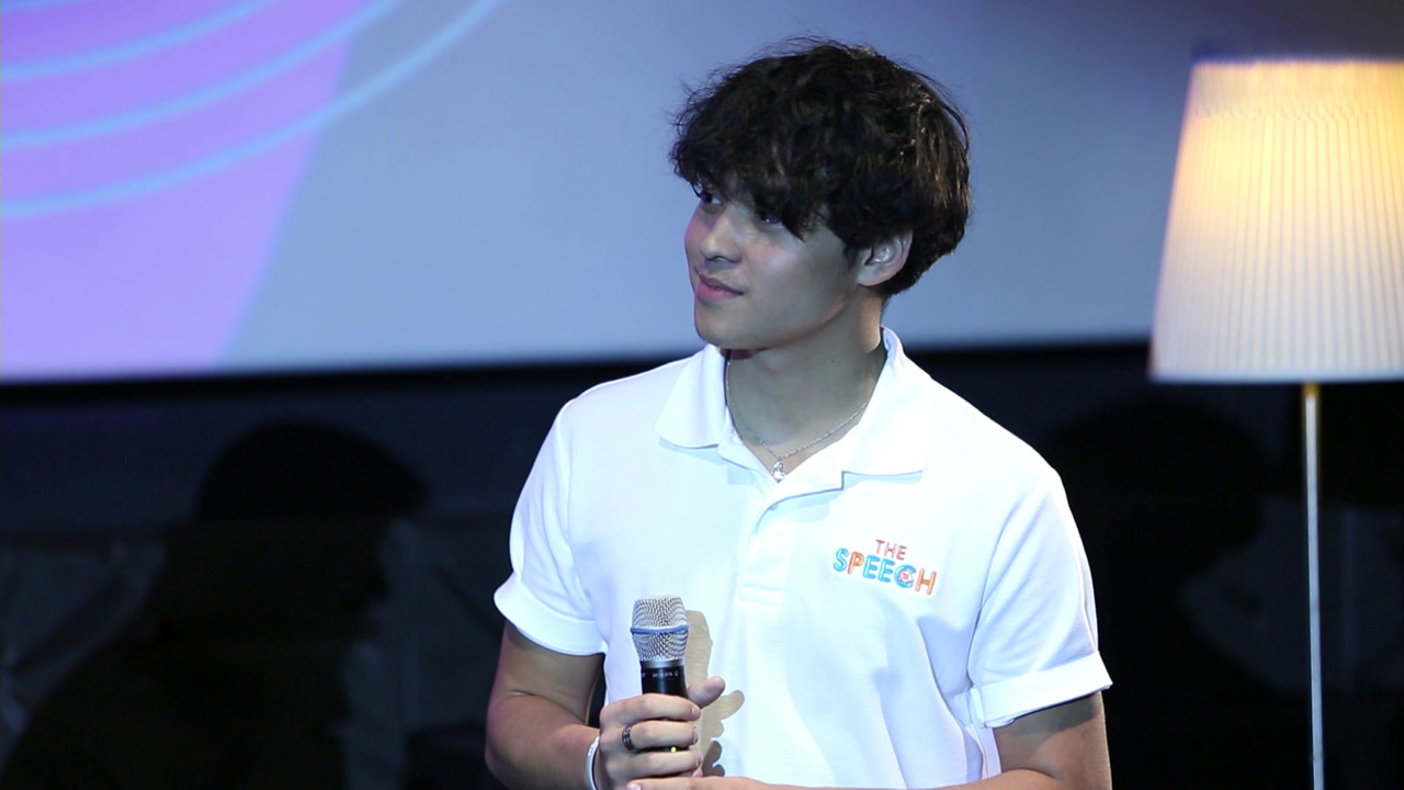 ฝึกประสบการณ์การบนเวที STAGE TALK 