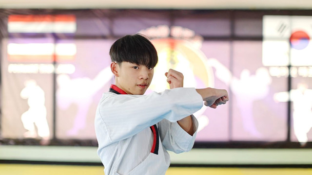 กล้า KIDS