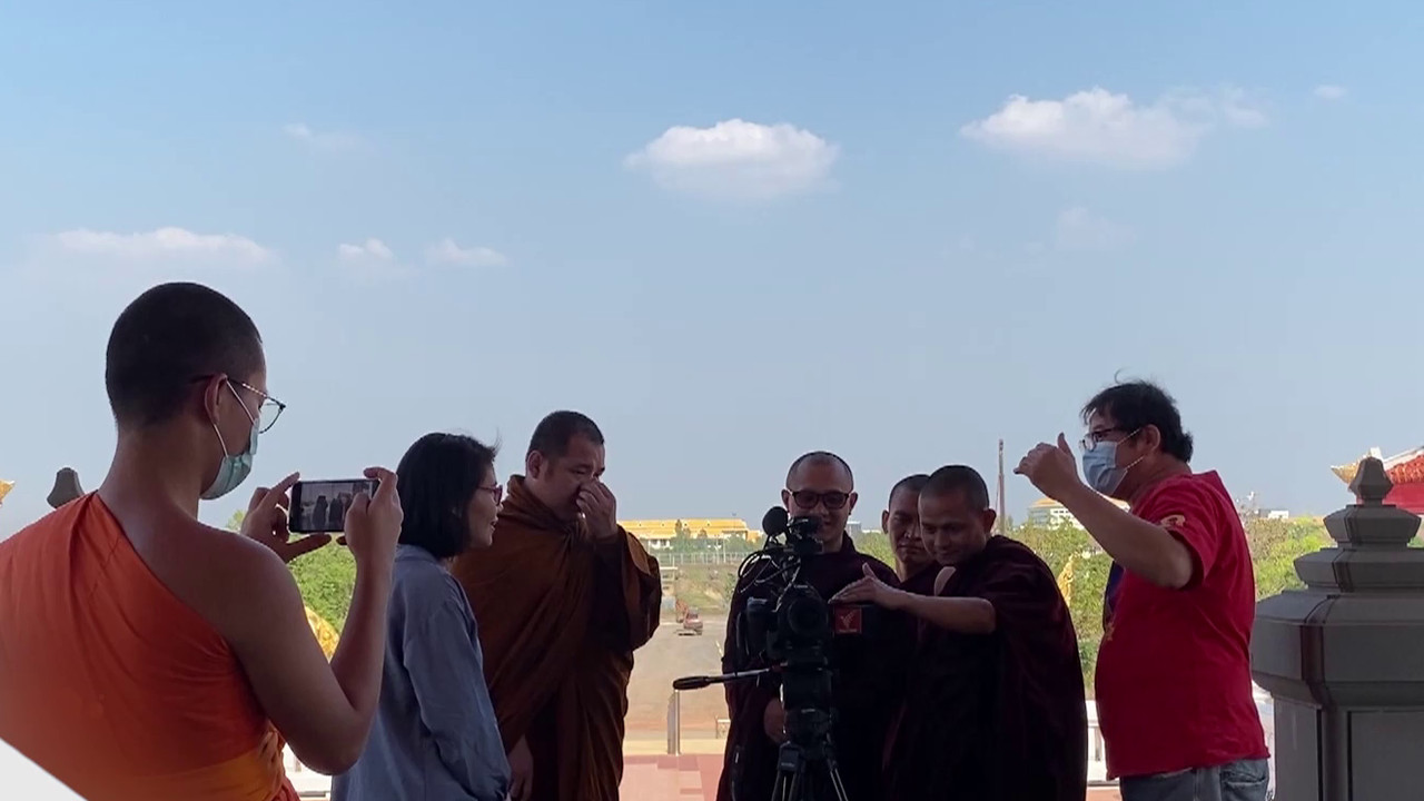 พระนักสื่อสาร สร้างสื่อเทศน์ธรรมสู้โควิด-19