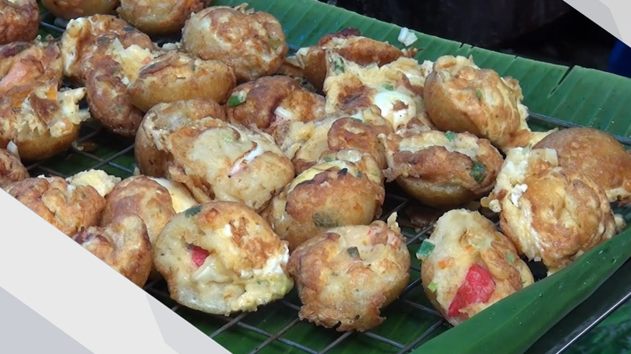 ขนมครกทะเลไส้ทะลัก จ.สตูล