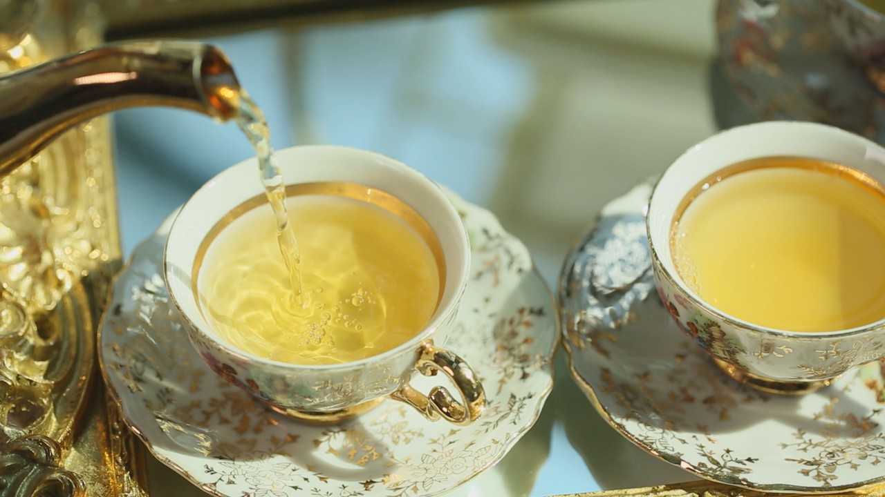 จิบน้ำชายามบ่ายแบบผู้ดีอังกฤษ Afternoon Tea