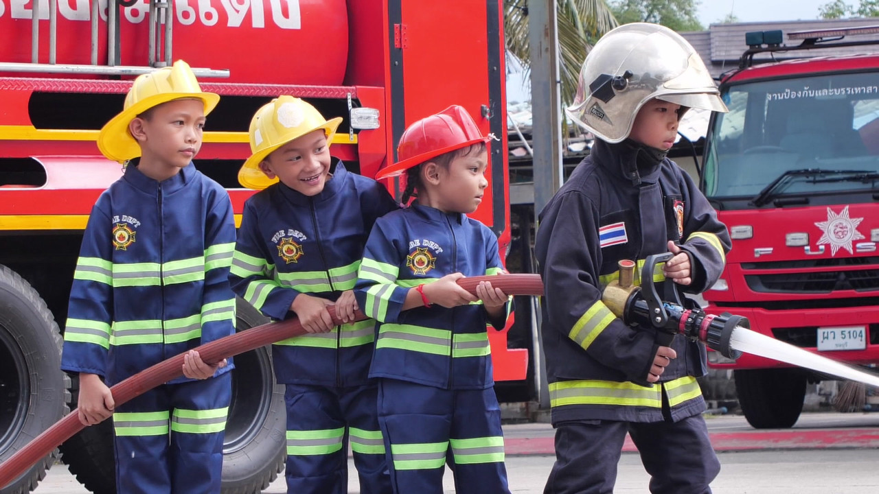 นักดับเพลิงน้อย